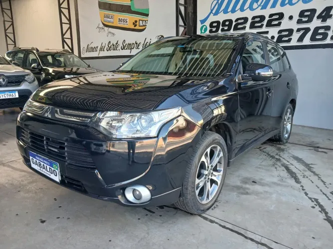 Mitsubishi Outlander 2.0 16V 160cv Aut. 2014