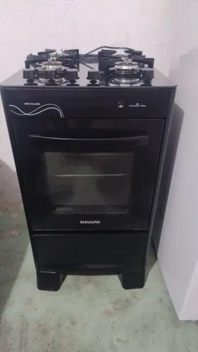 Fogão 4 bocas novinho