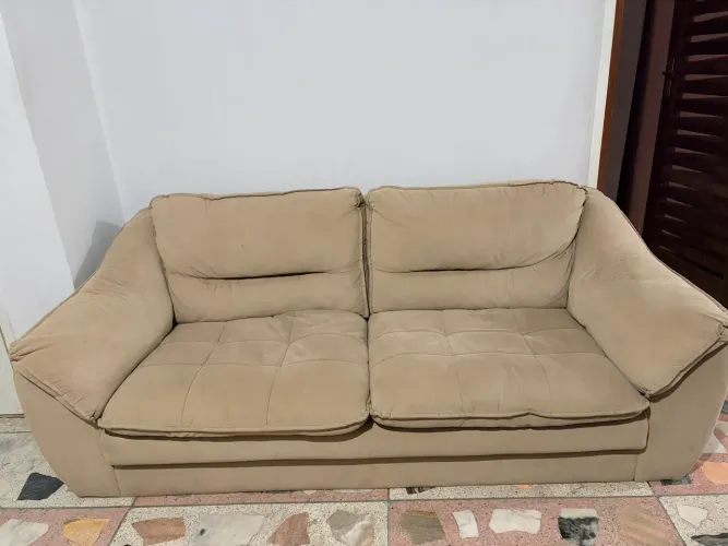 Sofá 3 lugares conforto luxo
