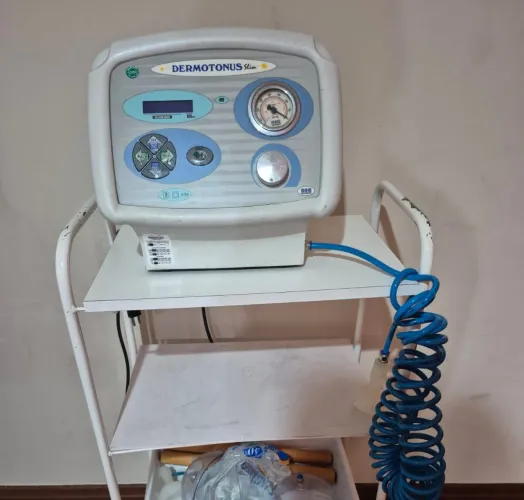 Aparelho de vácuo endermoterapia
