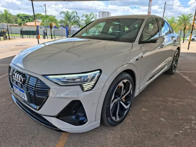 Audi E-Tron Sportb. Perf.black Aut.(elétrico) 2021