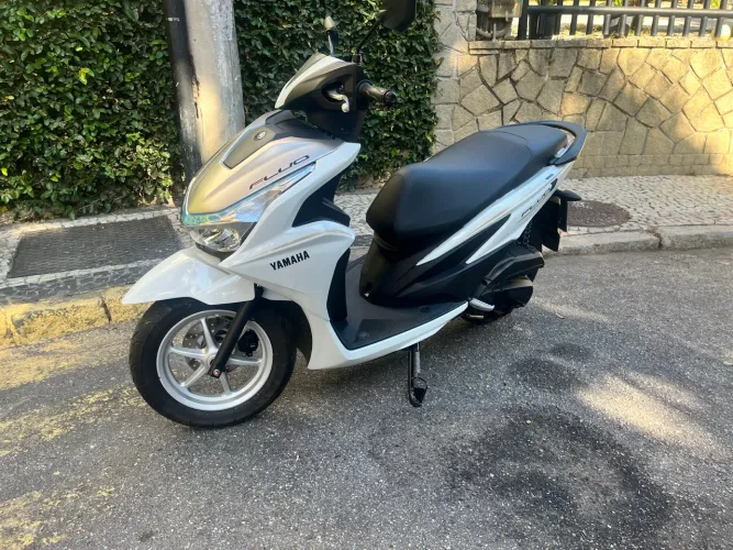 Yamaha Fluo ABS 2025 - Zero km, Único Dono, Garantia de Fábrica