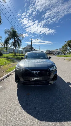 Audi Q3 Perf. Black 2.0 TFSI Tiptr. Quattro 2024