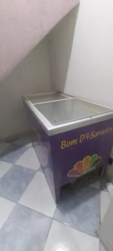 Freezer 411 litros Fricon