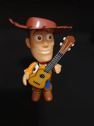Boneco Mexe A Cabeça Toy Story Woody