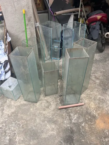 VENDO VIDROS / COLUNAS DE VIDRO