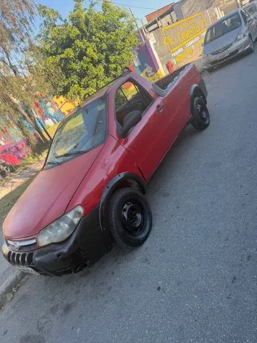 Fiat Strada 1.4 MPI Fire Flex 8V CS 2012