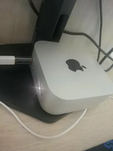 Mac Mini M4 [Garantia Apple + Nota Fiscal] - Impecável