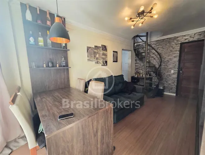 Cobertura Duplex com Piscina Privativa e Móveis Planejados  Pronta para Morar!