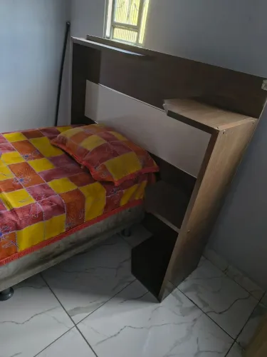 Cabeceira de solteiro 