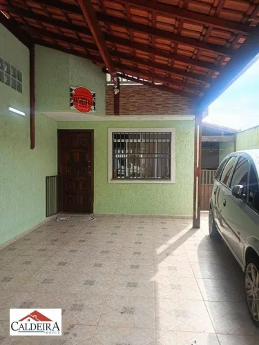 Sobrado com 3 dormitórios à venda, 175 m² por R$ 550.000 - Itaquera - São Paulo/SP