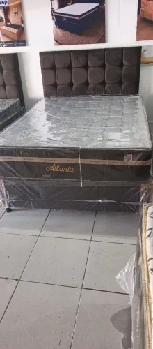 Cama completa com colchão Atlanta