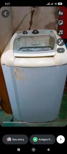 Vendo uma geladeira e uma máquina de lavar de 12 kilos