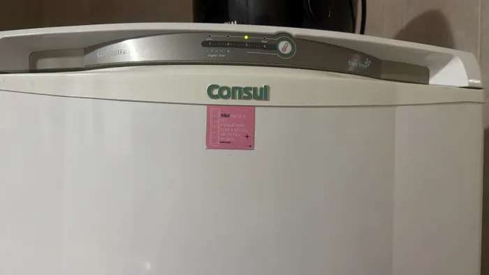 Vendo geladeira consul frost free 342litros