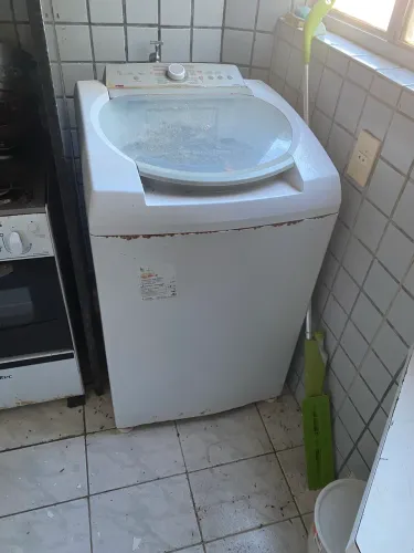 Maquina de lavar quebrada