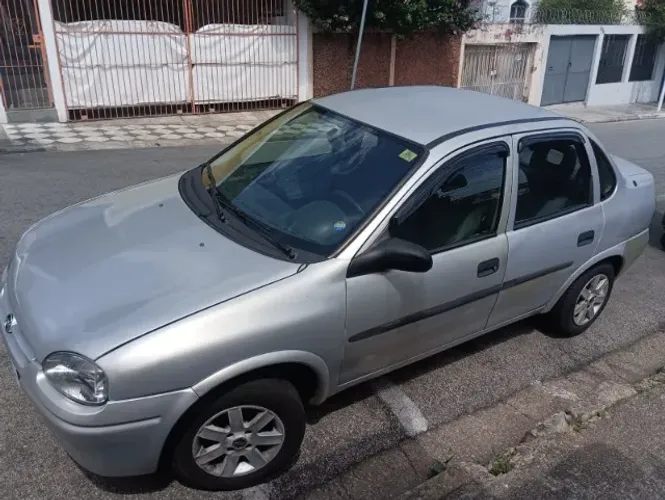 Chevrolet Corsa GL 1.6 MPFI / 1.4 EFI 2P E 4P 1998
