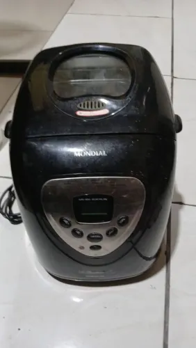 Panela pra pão Mondial usada.
