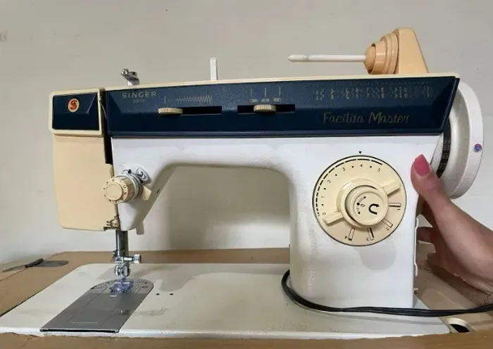 Máquina de costura Singer Facilita Master 3930 original 
