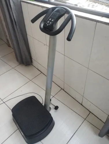 Plataforma vibratória - Polishop