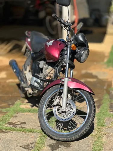 Honda CG Fan 150 Ano 2012 Cor vinho Econômica