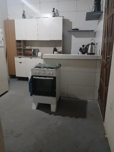 Quarto sala e banheiro 690,00 incluso água e luz
