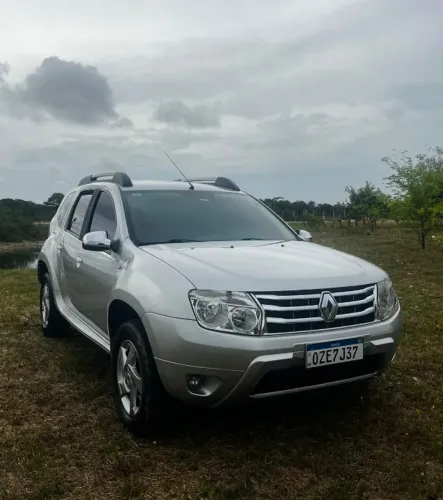Renault Duster Dynamique 2.0 Hi-flex 16V Aut. 2014
