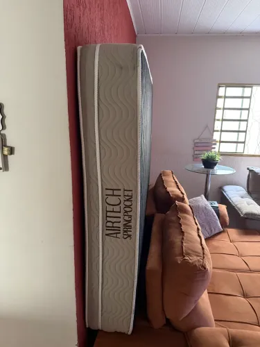 Vendo cama box AIRTECH