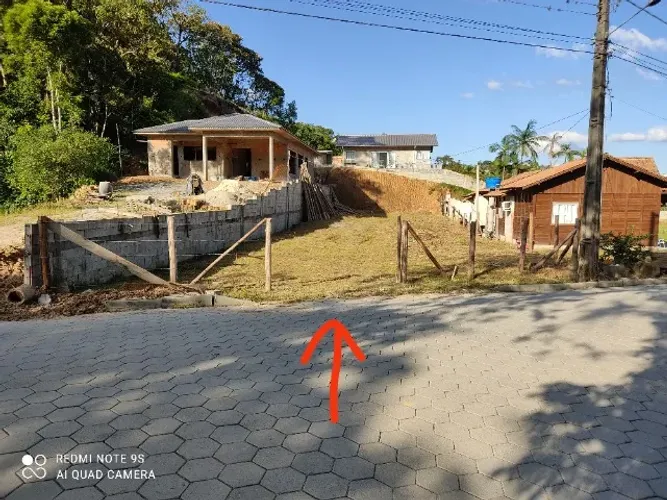 Terreno 600m² no bairro Aymoré em Guabiruba