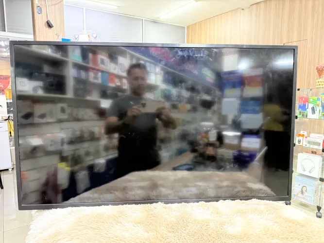 TV LG Smart 43 Polegadas c/controle remoto