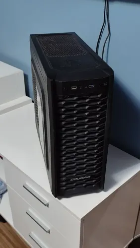 Gabinete Gamer Cougar MX300