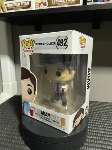 Funko Pop Adam Workaholics #493 coleção