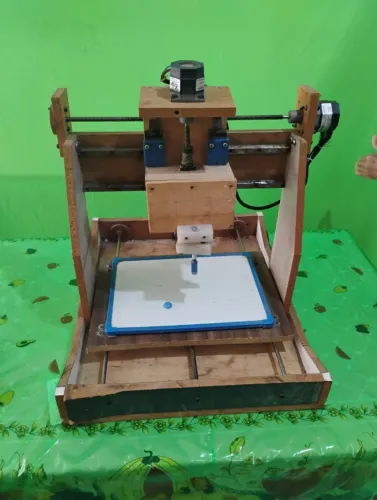 CNC Caseira Plotter para Projetos Acadêmicos, Robótica e Automação