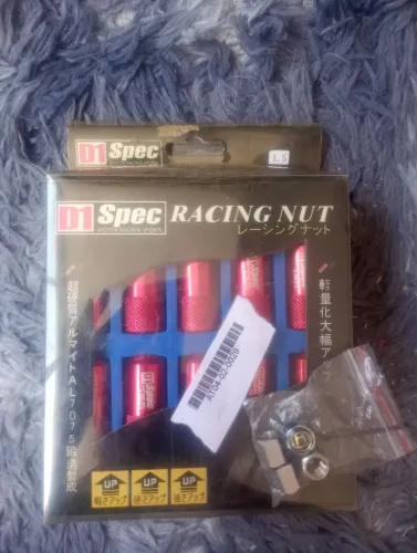 Porca roda Lug Nut D1 Spec vermelha - NOVA