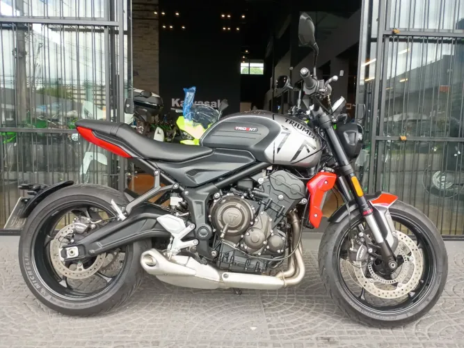 Triumph Trident 660 2023 **OPORTUNIDADE!!**