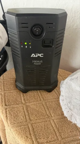 Estabilizador Apc Hexus 500Va Aut 115 Pt Basico V.2 -Bivolt 220/110