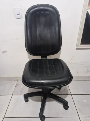 Cadeira de escritório de rodas