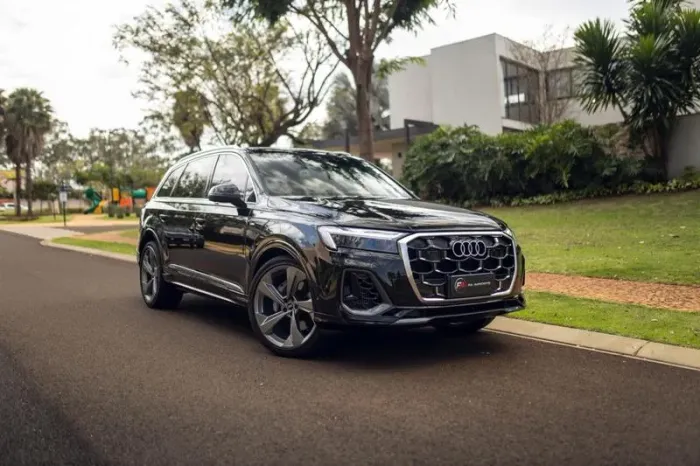 Audi Q7 S-line 3.0 V6 TFSI Qua. Tip. (híb.) 2025