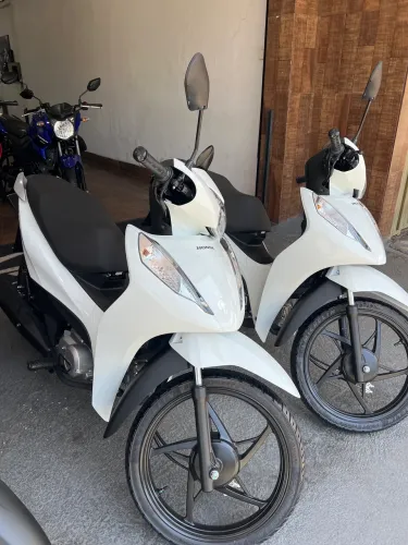 BIZ 125 ES 0KM 26/27 BRANCA