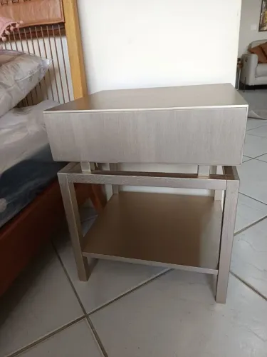 Mesa Cabeceira Madeira - Nova