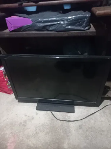 Vende-se uma tv