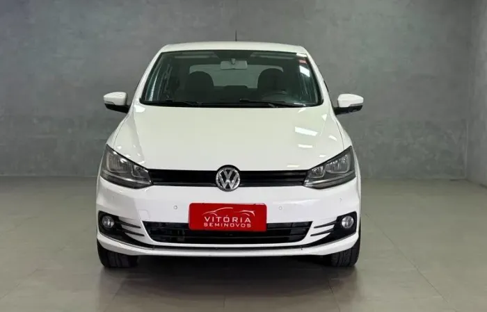 Volkswagen Fox Comfortline 1.6 Flex 8V 5P 2015