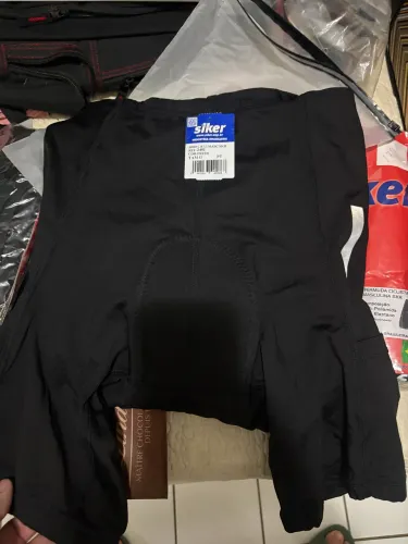 Bermuda Ciclismo Masculina com Forro Gel e Bolso - Nova com Etiqueta 39,99