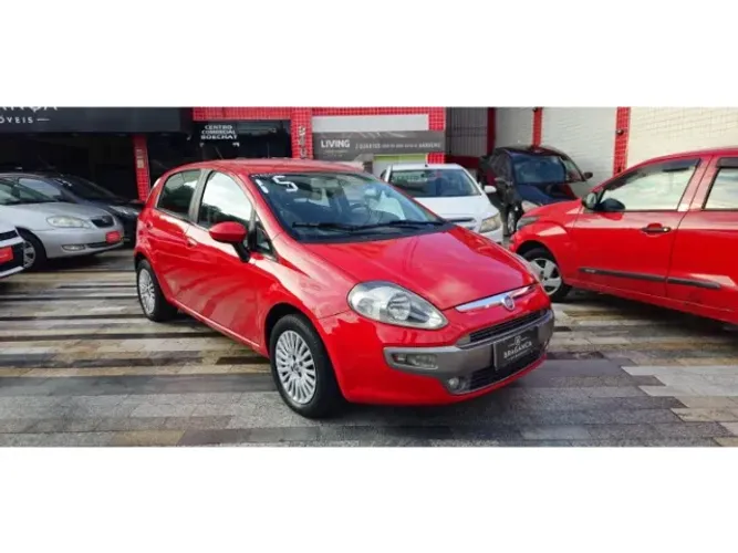Fiat Punto Essence 1.6 Flex 16V 5P 2015