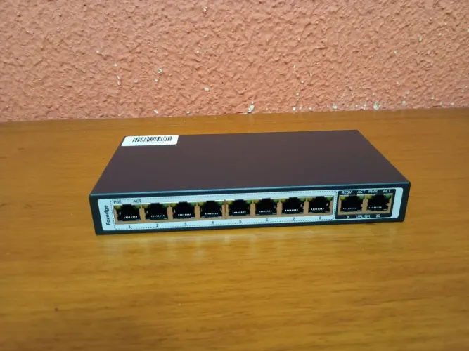 Switch Foredge AI1010G Smart AI PoE 10 Portas Full Gigabit Novo