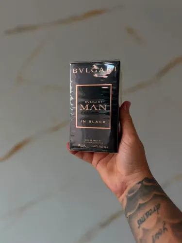 BVLGARI MAN IN BLACK EDP?*<br><br>LACRADO 100ML<br>*R$ 650*
