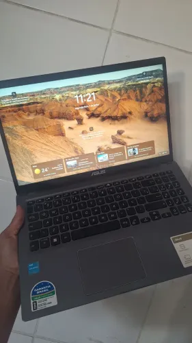 ASUS VivoBook X515KA / Notebook