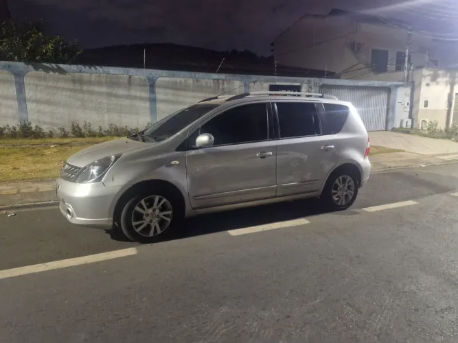 Nissan Livina S 1.6 16V Flex Fuel Mec. 2014