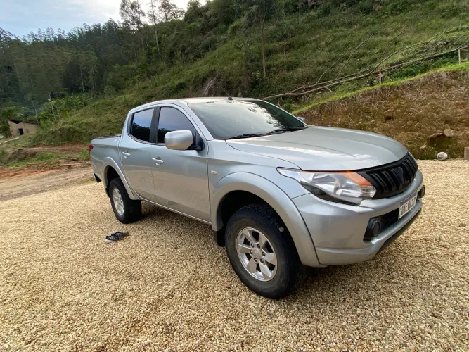 Mitsubishi L200 Triton Sport GLS 2.4 CD Diesel Aut. 2019