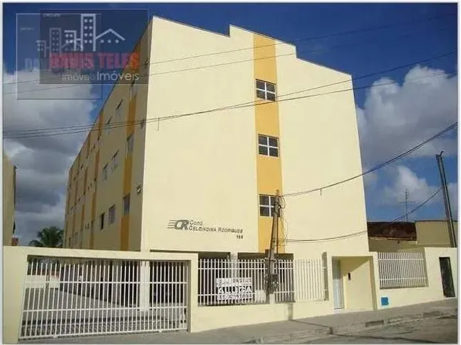 Apartamento para aluguel, 2 quartos, 2 suítes, 1 vaga, Jóquei Club - Fortaleza/CE