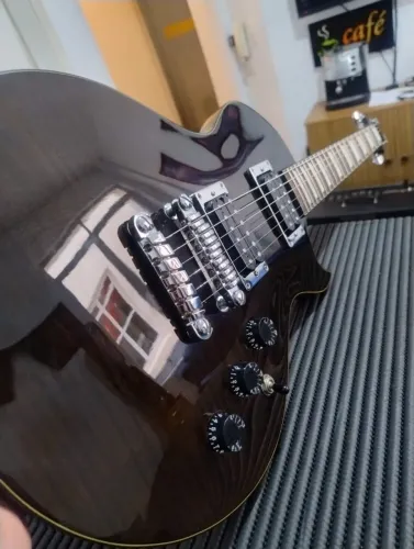 Guitarra Ibanez ART200 Impecável - Regulada na luthieria + Capa Original